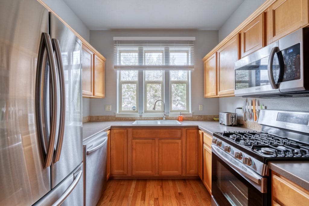Bend Real Estate Photographer Wasim Muklashy Real Estate Photographer Bend High Desert Real Estate Photographer Oregon Real Estate Photographer Portland Real Estate Photographer Real Estate Photography Bend Real Estate Photography Pricing Contact Bend Real Estate Photographer Wasim