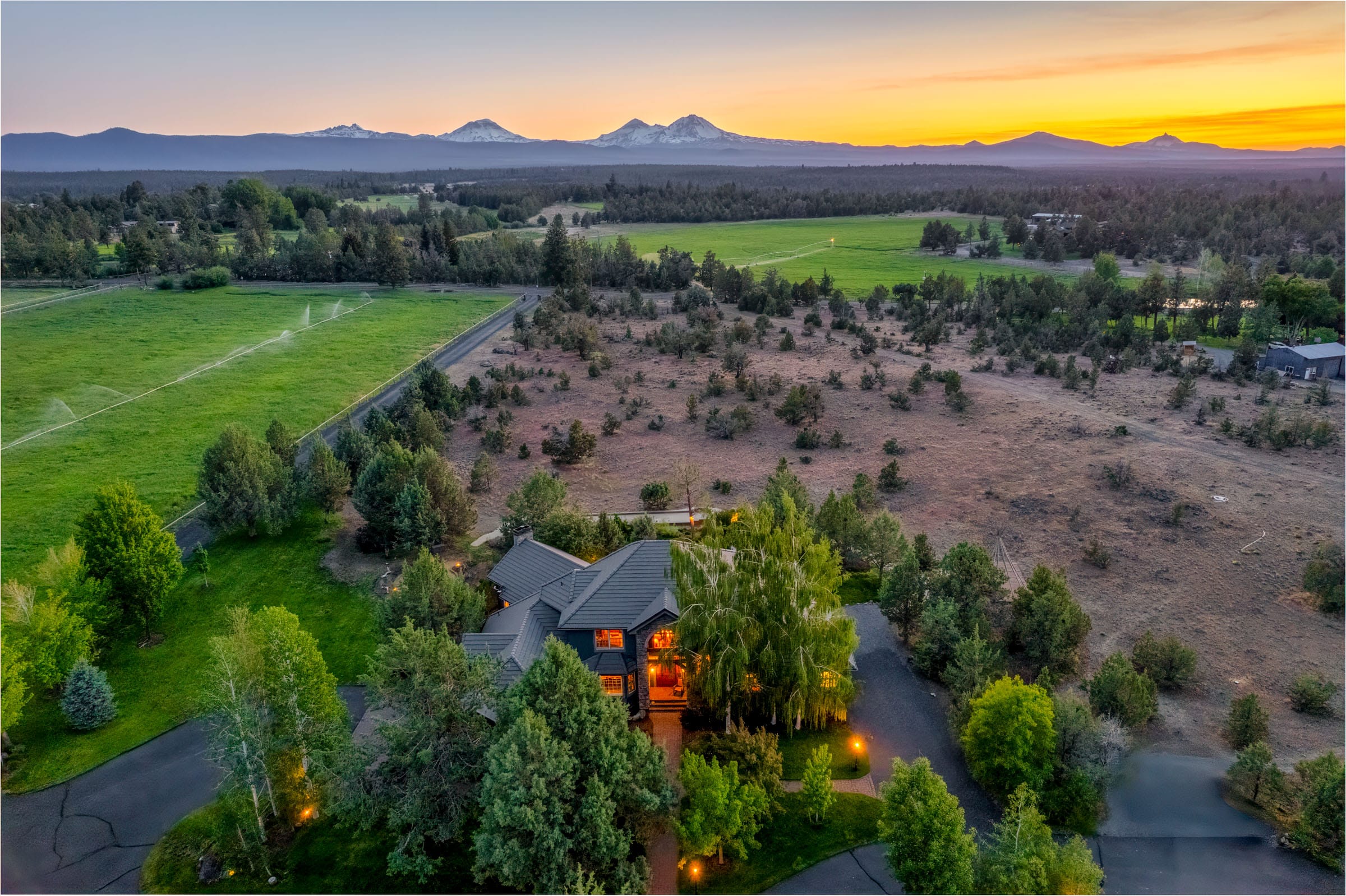 Bend real estate photography by Bend real estate photographer Wa