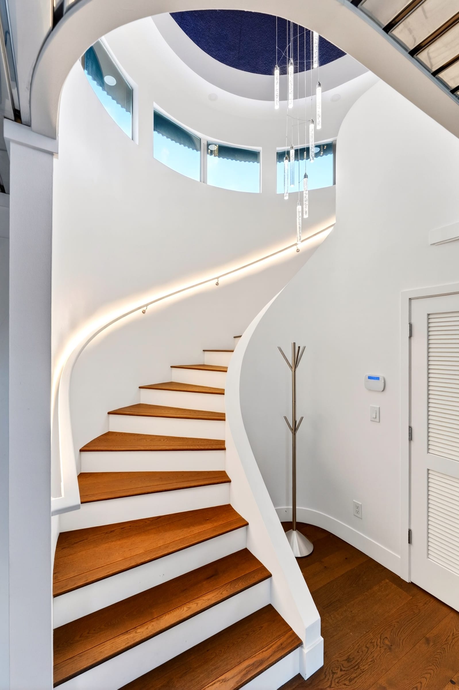 106 Aqua Star Pro Property Photos Bend Real Estate Photographer Wasim Muklashy 2400px webres