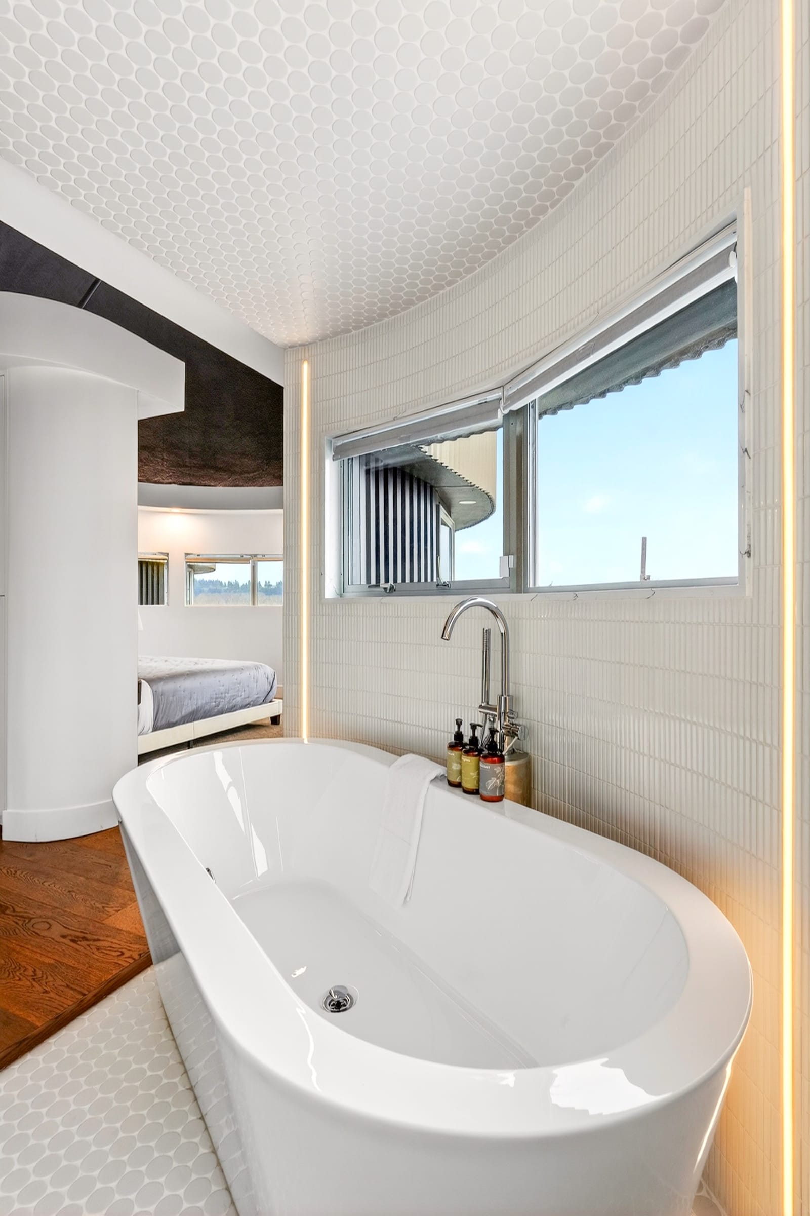 114 Aqua Star Pro Property Photos Bend Real Estate Photographer Wasim Muklashy 2400px webres