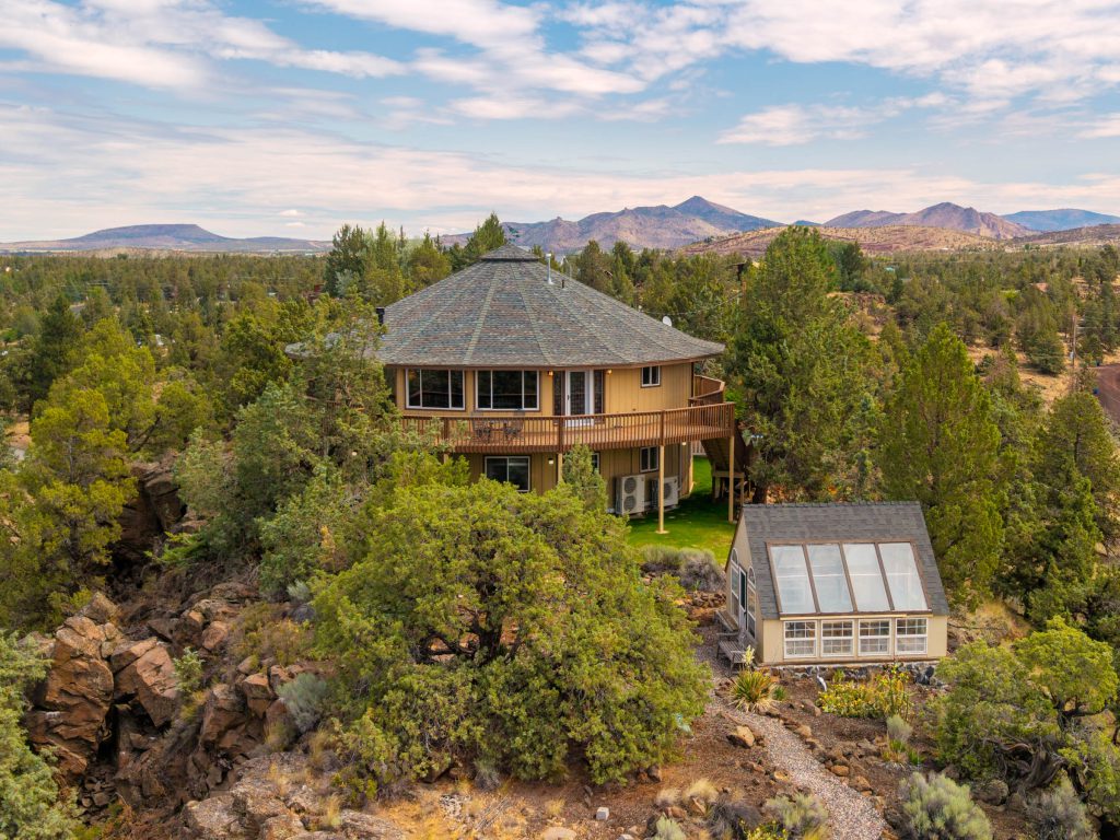 Professional listing photography in Bend & Central Oregon by Wasim Muklashy
