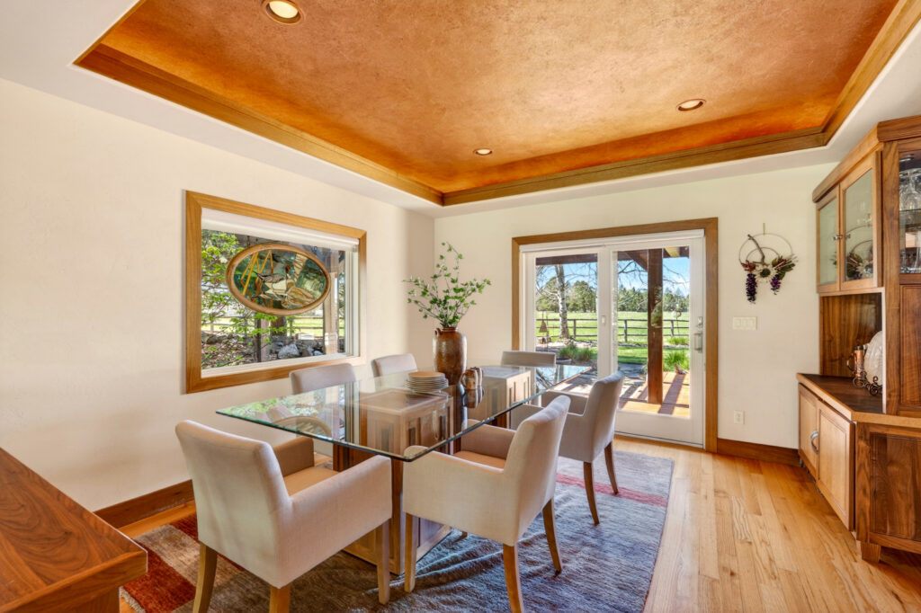 Real estate photography of a Central Oregon home by Wasim Muklashy — Bend, Oregon